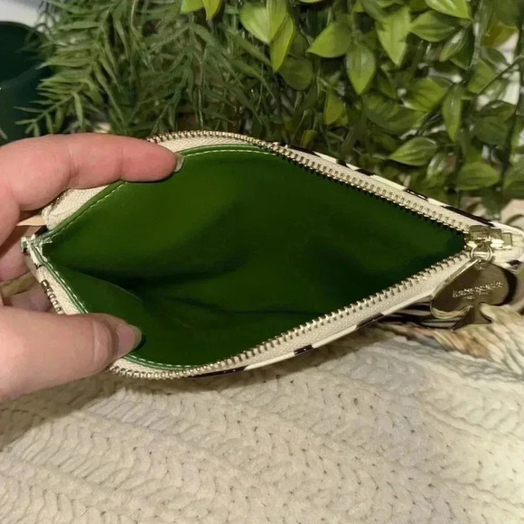 KATE SPADE Retro Specs Case - Picture 5 of 5